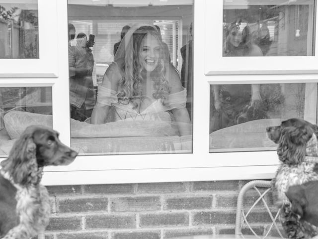 Samuel and Yasmin's Wedding in Houghton Regis, Bedfordshire 10