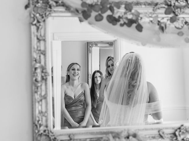 Samuel and Yasmin's Wedding in Houghton Regis, Bedfordshire 12