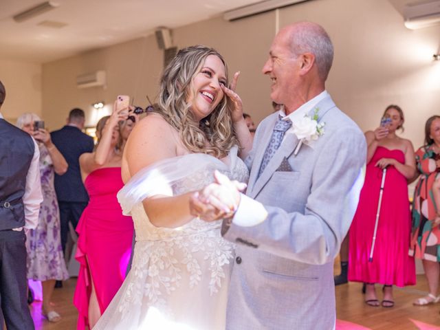 Samuel and Yasmin's Wedding in Houghton Regis, Bedfordshire 23