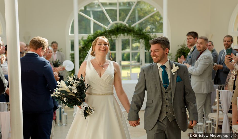 Daniel and Hannah's Wedding in Melton Mowbray, Leicestershire