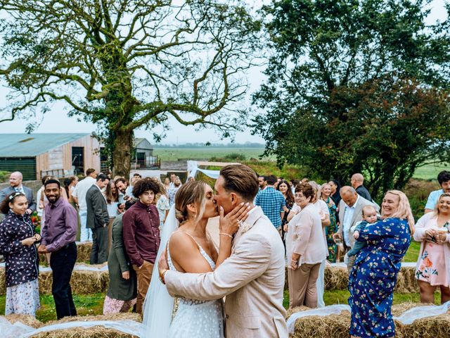 Emma and Tom&apos;s Wedding in Hayle, Cornwall 38