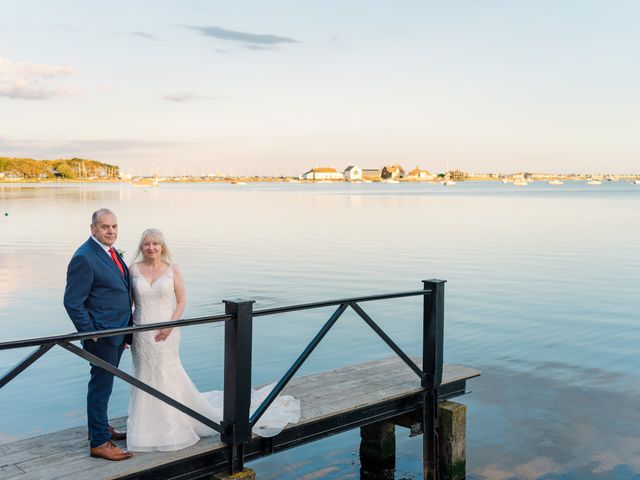 Trevor and Helen&apos;s Wedding in Christchurch, Dorset 13