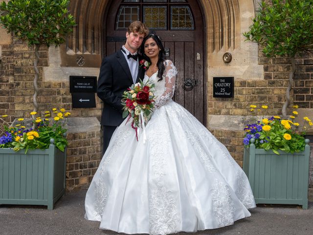 TOM and TIALA JANE&apos;s Wedding in Oxford, Oxfordshire 21
