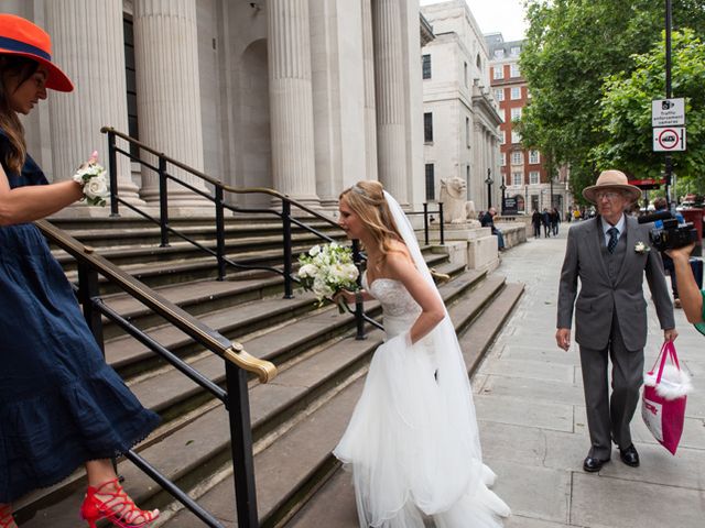 Anabel and Nako&apos;s Wedding in Kensington &amp; Chelsea, West London 36