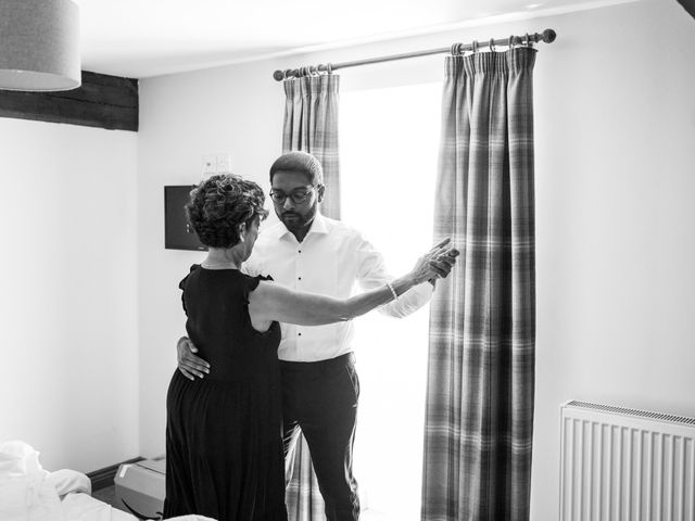 Dilan and Francesca&apos;s Wedding in Isle Of Sheppey, Kent 5