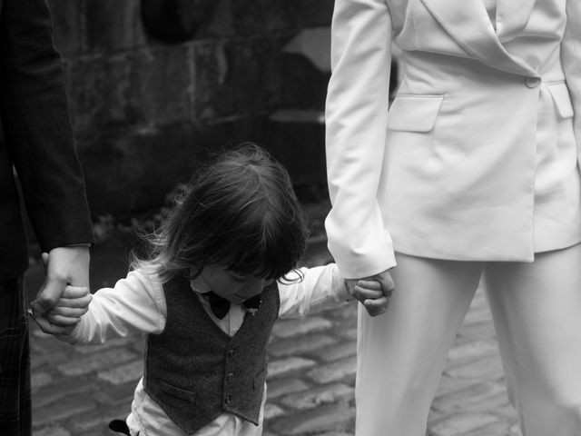 John and Lina's Wedding in Edinburgh, Lothian &amp; Borders 9