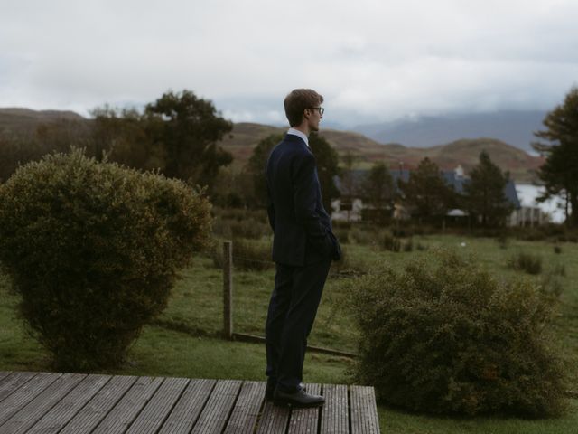 Craig and Rocio&apos;s Wedding in Portree, Isle of Skye 19