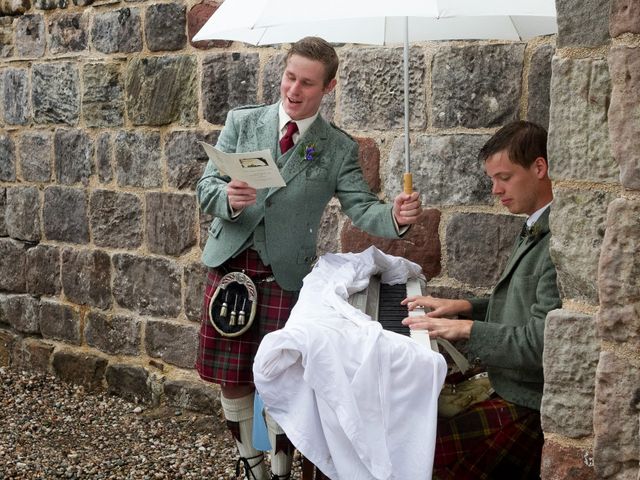 Edward and Mairi&apos;s Wedding in Argyllshire, Argyll 15