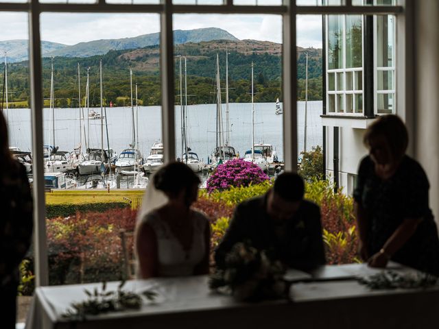 Mike and Samantha&apos;s Wedding in Windermere, Cumbria 26