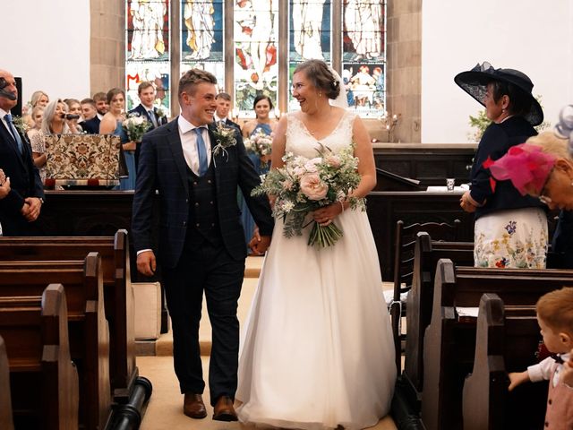 Tom and Hannah&apos;s Wedding in Lake District , Cumbria 28