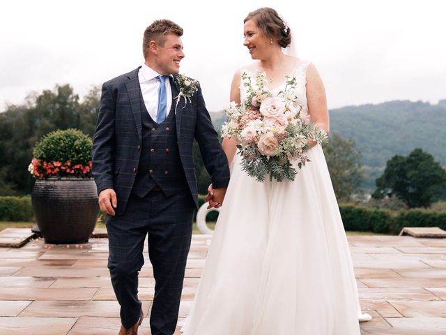 Tom and Hannah&apos;s Wedding in Lake District , Cumbria 49