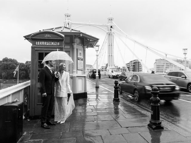 Sam and Holly's Wedding in Kensington &amp; Chelsea, West London 23