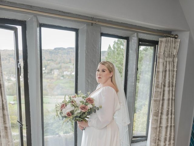 Ashley and Melissa's Wedding in Grindleford, Derbyshire 5