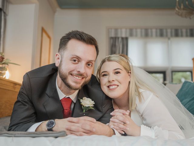 Ashley and Melissa's Wedding in Grindleford, Derbyshire 17