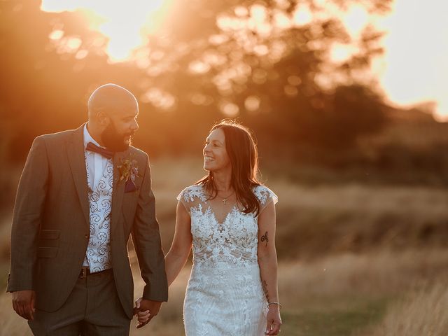 Sarah and Daryl&apos;s Wedding in Upchurch, Kent 42