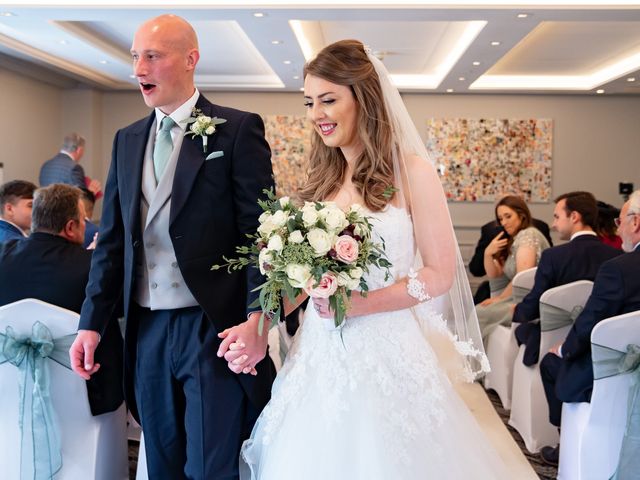 Joe and Sarah&apos;s Wedding in Herts, Hertfordshire 18
