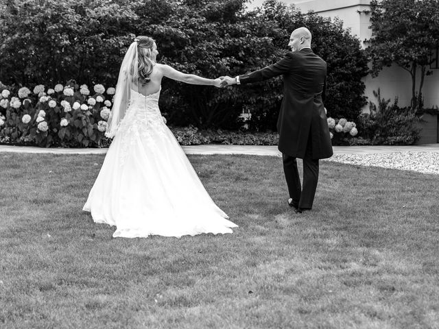 Joe and Sarah&apos;s Wedding in Herts, Hertfordshire 28