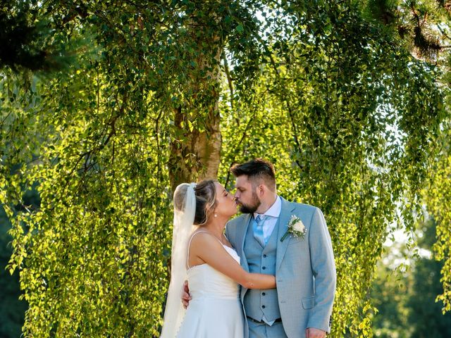 Ben and Sophie's Wedding in Hintlesham, Suffolk 13