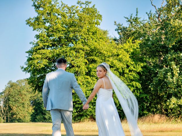 Ben and Sophie's Wedding in Hintlesham, Suffolk 17
