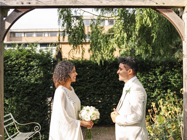 Chantele and Umar&apos;s Wedding in Cambridge, Cambridgeshire 19