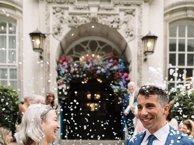 Edward and Lauren's Wedding in Chelsea, South West London 13