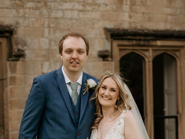 Jamie and Jemma&apos;s Wedding in Newstead Abbey, Nottinghamshire 3