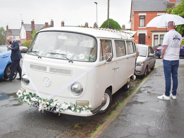 William and Claire&apos;s Wedding in Sandbach, Cheshire 59