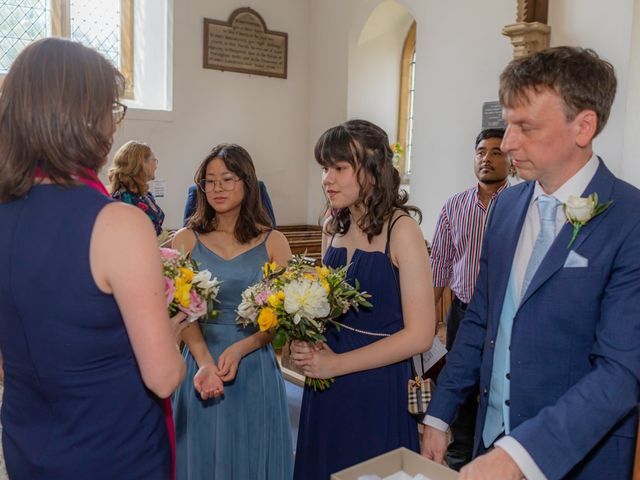 Andrew and Roberta&apos;s Wedding in Wokingham, Berkshire 21