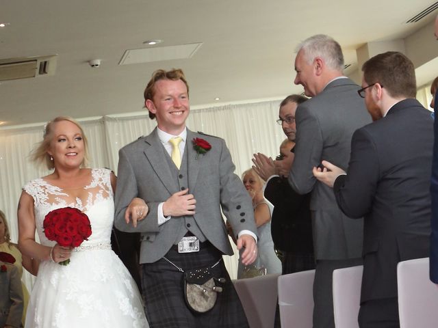Stephen and Donna&apos;s Wedding in Edinburgh, Lothian &amp; Borders 51