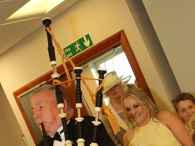 Stephen and Donna&apos;s Wedding in Edinburgh, Lothian &amp; Borders 91