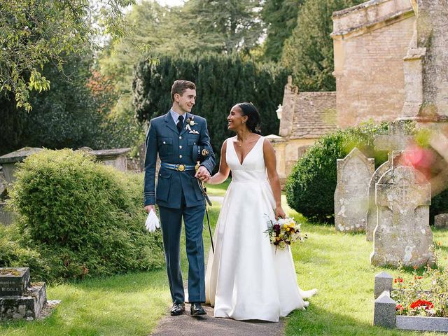Jamie and Hannah's Wedding in Witney, Oxfordshire 29