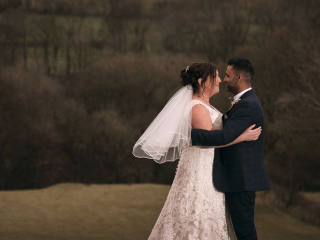 Suneet and Laura&apos;s Wedding in Hope Valley, Derbyshire 24