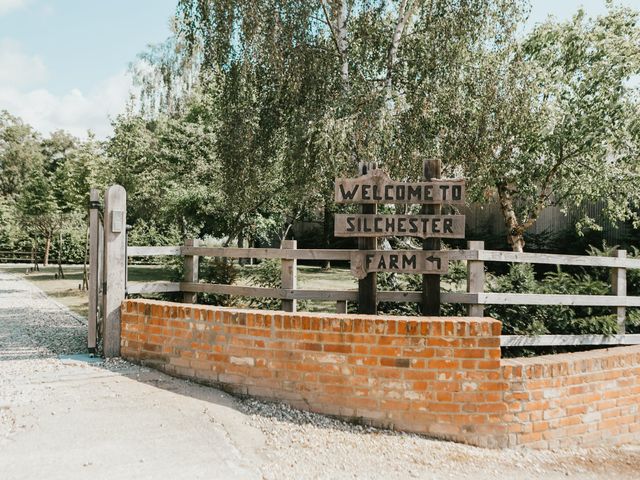 Ellie and Callum&apos;s Wedding in Silchester, Hampshire 3