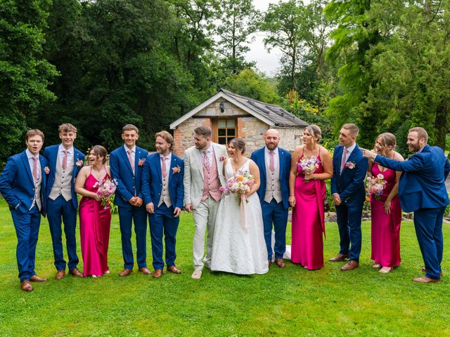 Noa and Natasha&apos;s Wedding in Llantrisant, Mid Glamorgan 4