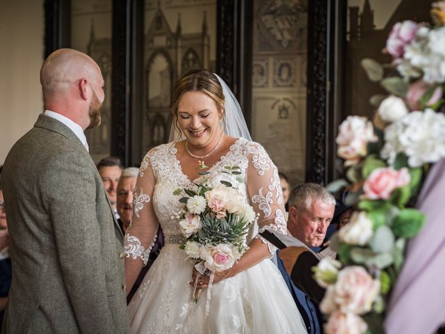 Liam and Gemma&apos;s Wedding in Newstead Abbey, Nottinghamshire 12