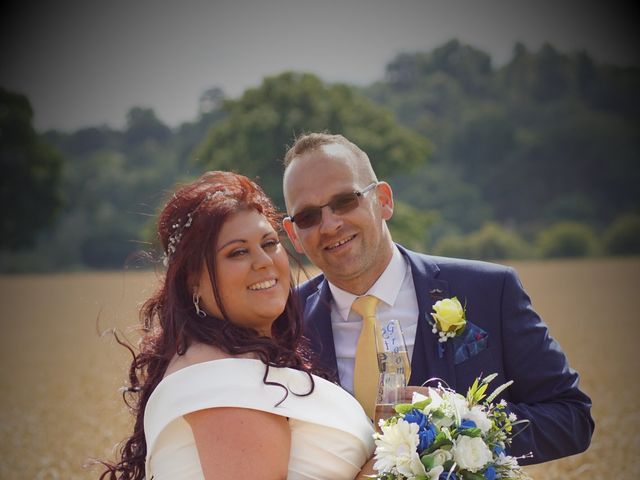 Steve and Rachael's Wedding in Woolsthorpe By Belvoir, Lincolnshire 10