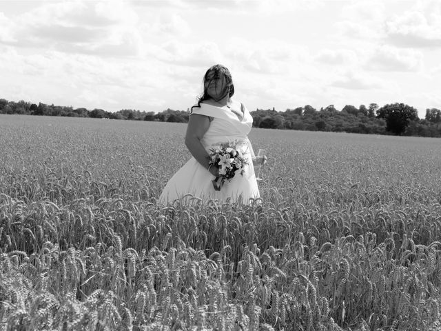 Steve and Rachael's Wedding in Woolsthorpe By Belvoir, Lincolnshire 25