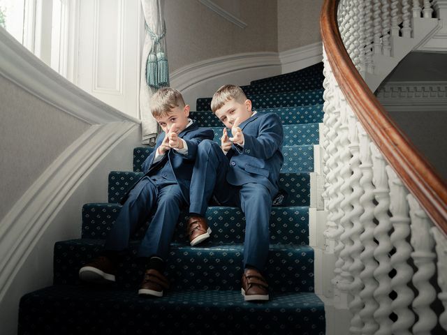 Martin Coveney and Ellen Jennings's Wedding in Northampton, Northamptonshire 6