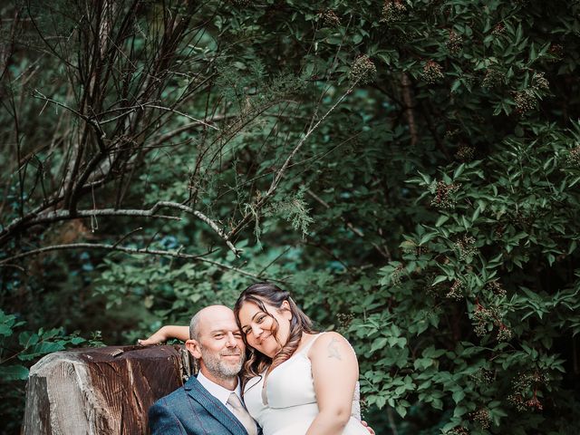 Martin Coveney and Ellen Jennings's Wedding in Northampton, Northamptonshire 41