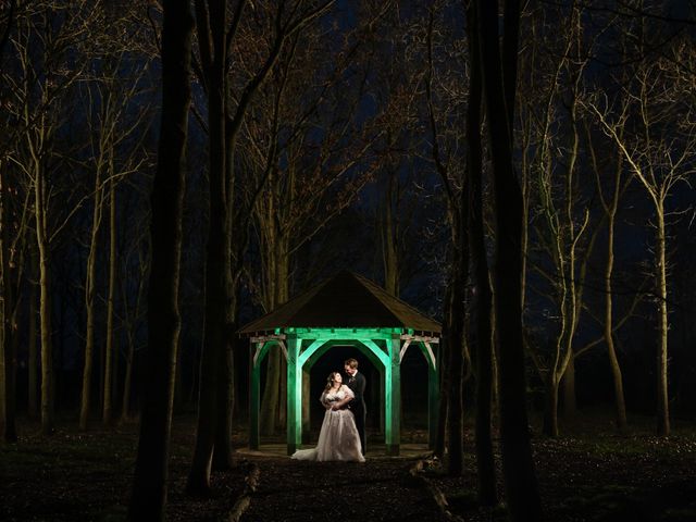 Dan and Anna's Wedding in Bicester, Oxfordshire 19