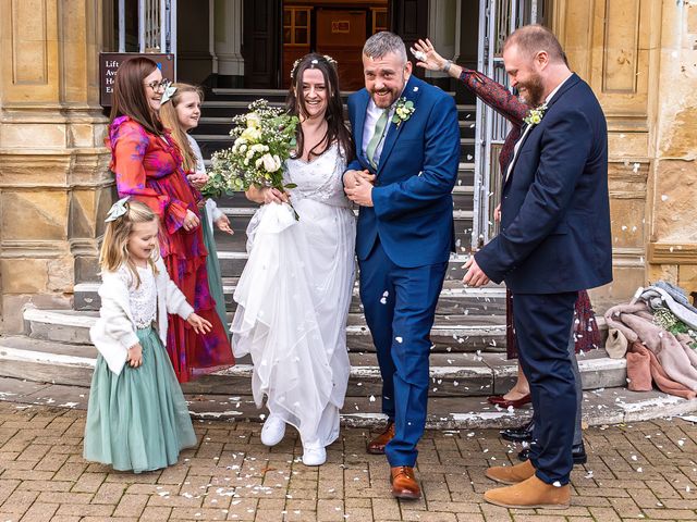 Simon and Emma&apos;s Wedding in Leicester, Leicestershire 11