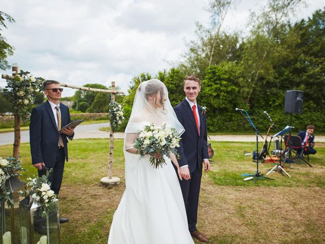Philip and Jessica&apos;s Wedding in Gloucester, Gloucestershire 20