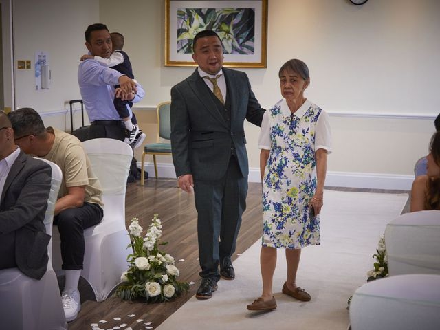 Mario and Aileen&apos;s Wedding in Bromley, Kent 43