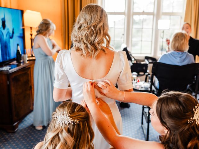 Alistair and Jade's Wedding in Ware, Hertfordshire 4