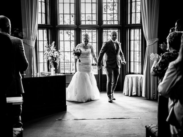 Jessica and David&apos;s Wedding in Dudley, Staffordshire 5