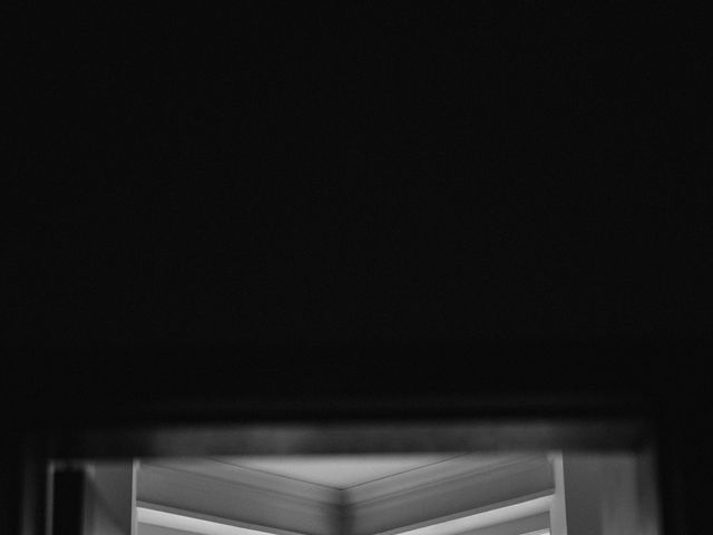 Craig and Jessica's Wedding in Newbury, Berkshire 12