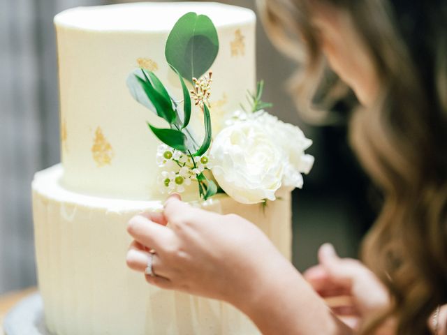 Craig and Jessica's Wedding in Newbury, Berkshire 24