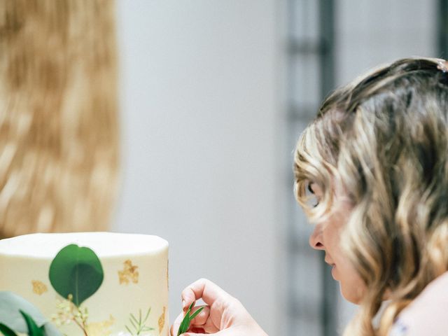 Craig and Jessica's Wedding in Newbury, Berkshire 25