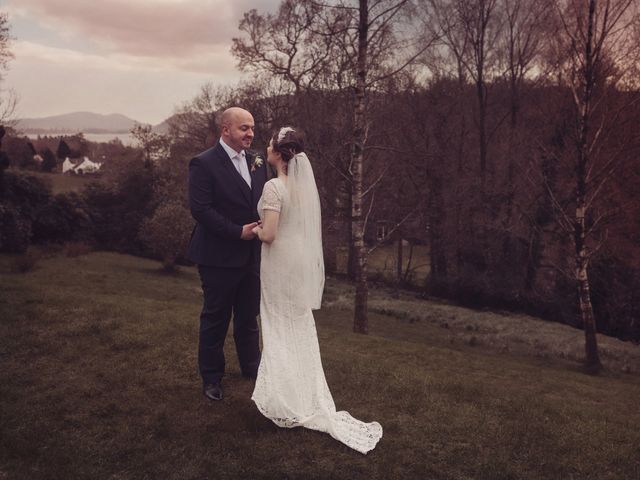 Lucinda  and Jay 's Wedding in Lake District , Cumbria 4