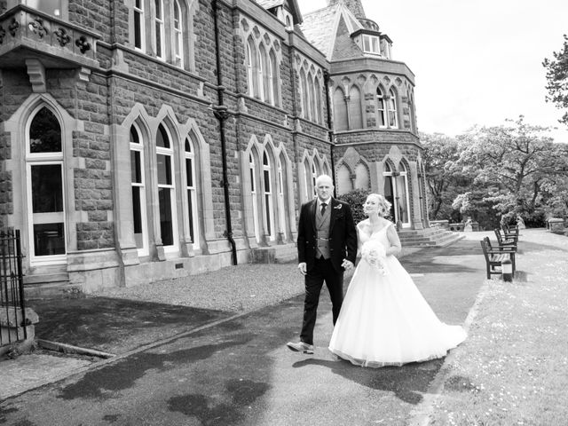 Nicola and Dan&apos;s Wedding in Saltburn-by-the-Sea, North Yorkshire 13
